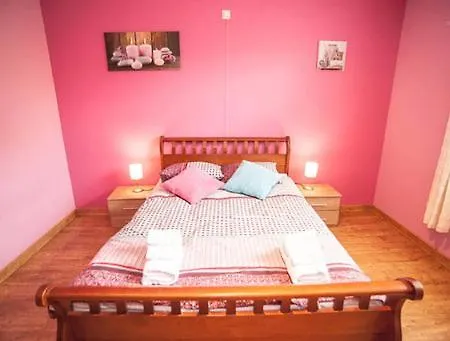 别墅 Voisins Du Kayak 迪南